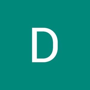 Meet your Posher, Danae